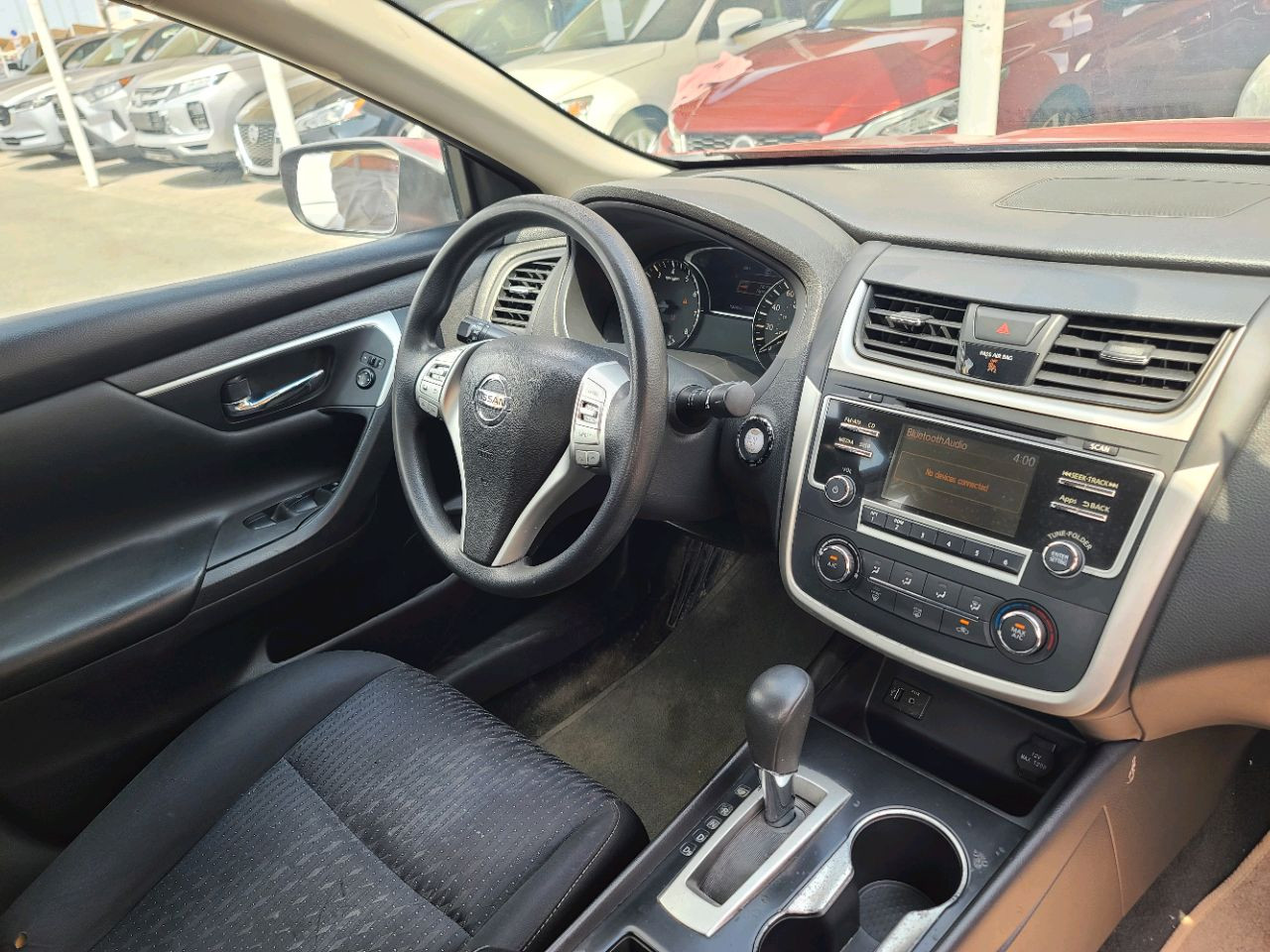 Nissan Altima - Image 5