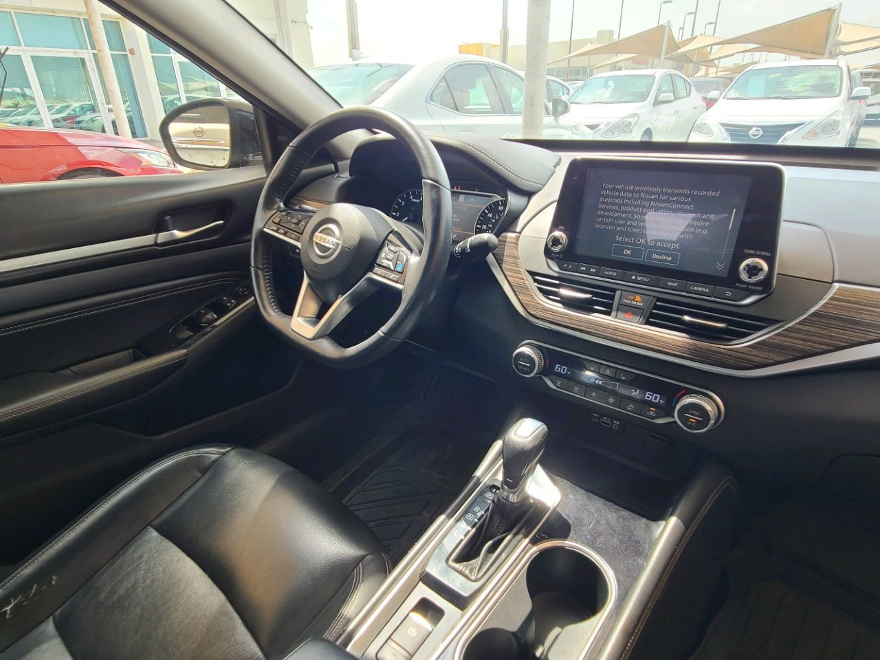 Nissan Altima - Image 17