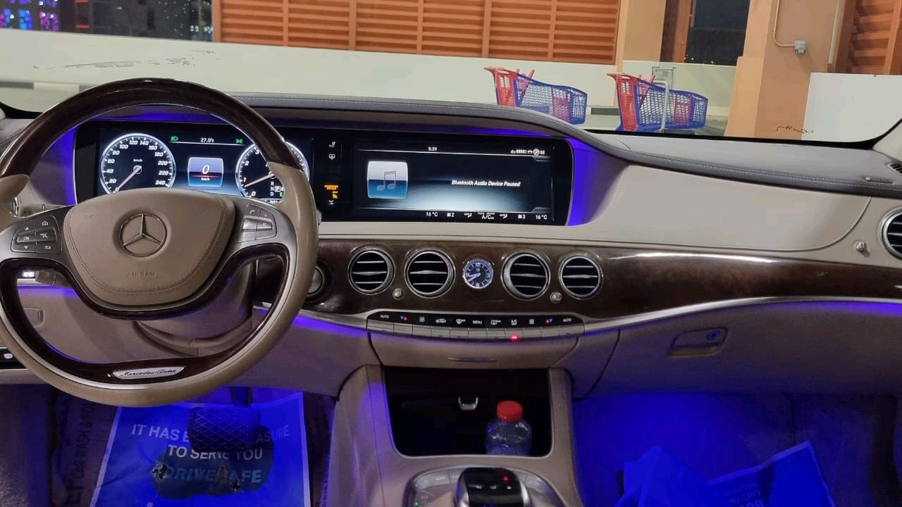 Mercedes Benz C-Class - Image 8