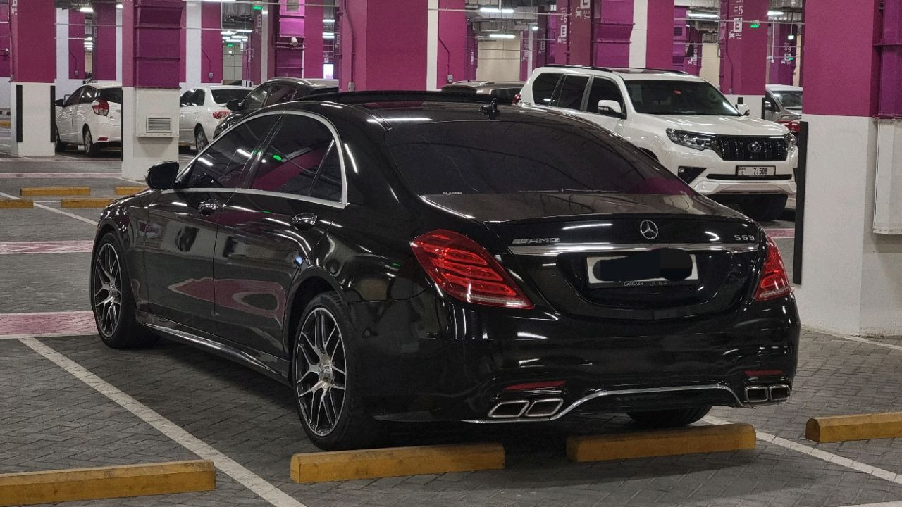 Mercedes Benz S-Class - Image 5