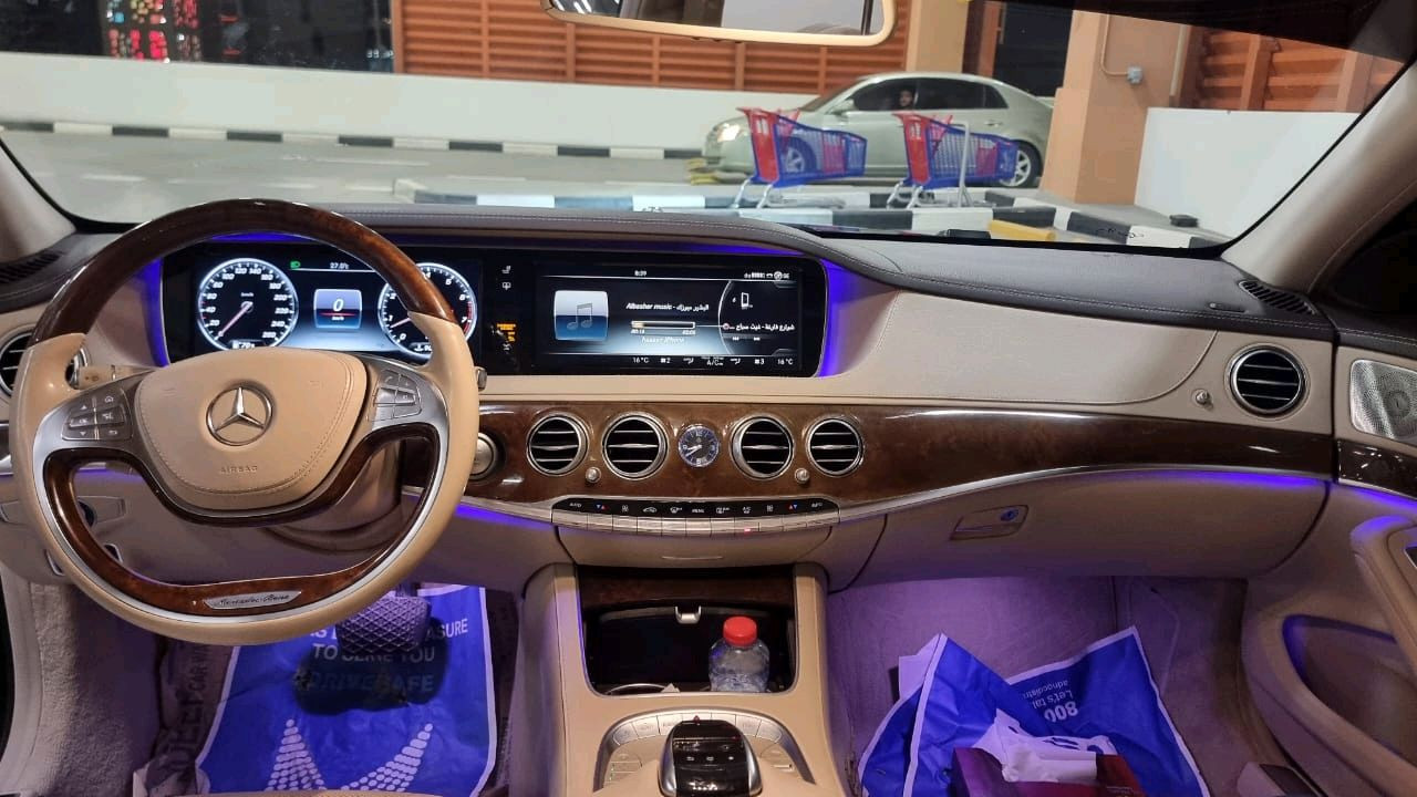 Mercedes Benz C-Class - Image 9